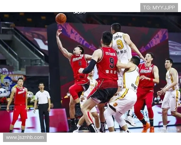 广州网球队在世锦赛积分榜上以52分稳居第一名展现强劲实力