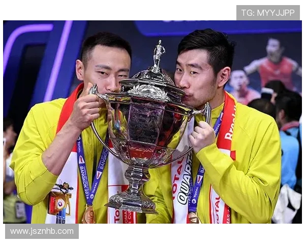 赛后深度分析：深圳羽毛球队与重庆羽毛球队的实力对决与战术较量