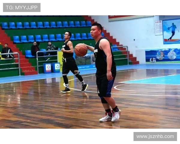 骑士鏖战魔术全场激烈双方你追我赶上演精彩攻防大战